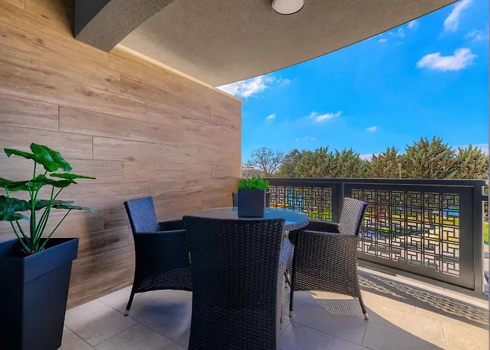 Lejlighed Wing 77 By Interhome