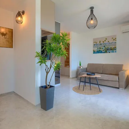 Apartment Wing 77 By Interhome Pula